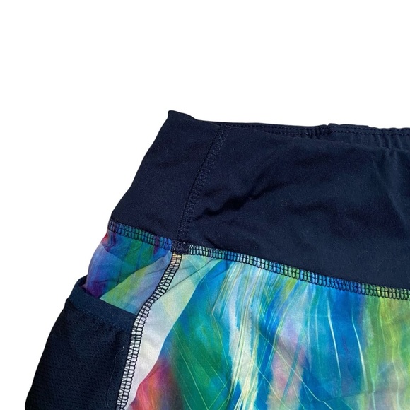 Athleta Tropea Ready Set Multi Watercolor Running Workout Shorts Size Medium - Picture 3 of 12
